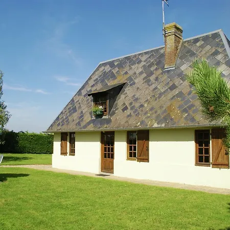 Quaint Holiday By The Orchards In Morainville-jouveaux *